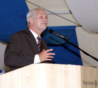 Wolfgang Krebs als Gnther Beckstein beim Festakt vom Augustinum in Mnchen-Neufriedenheim am 22.06.09